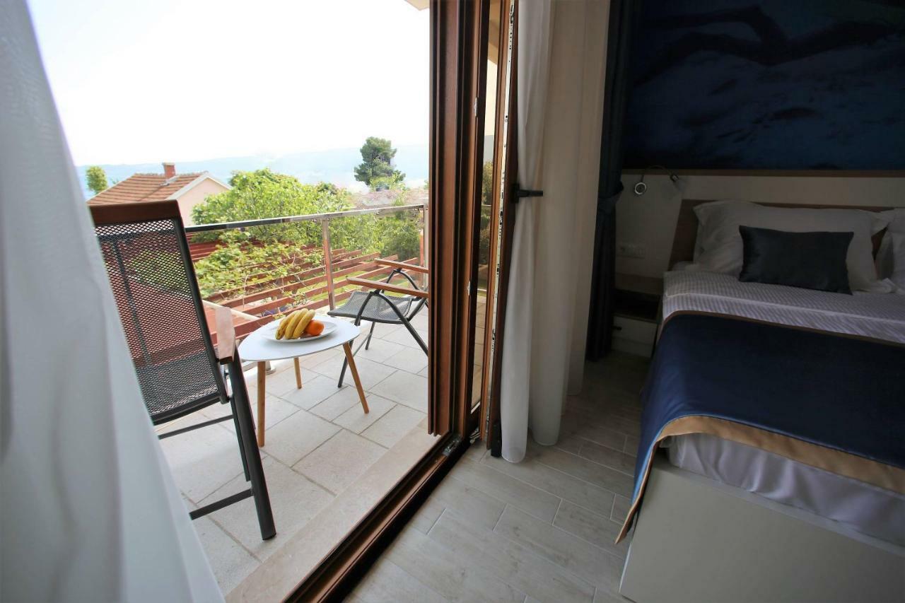 Vila La Vita Del Mare Биела Экстерьер фото